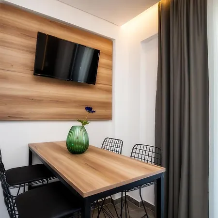 Aigli Skala Maries Deluxe Apartmán *